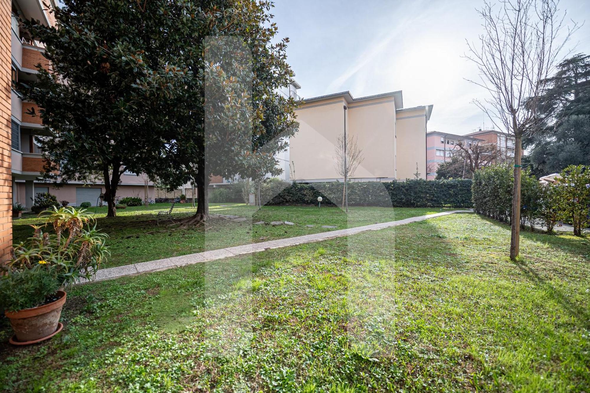 Homiday - Pisa - Elegant Apartment- 3 Camere 2 Bagni Eksteriør bilde